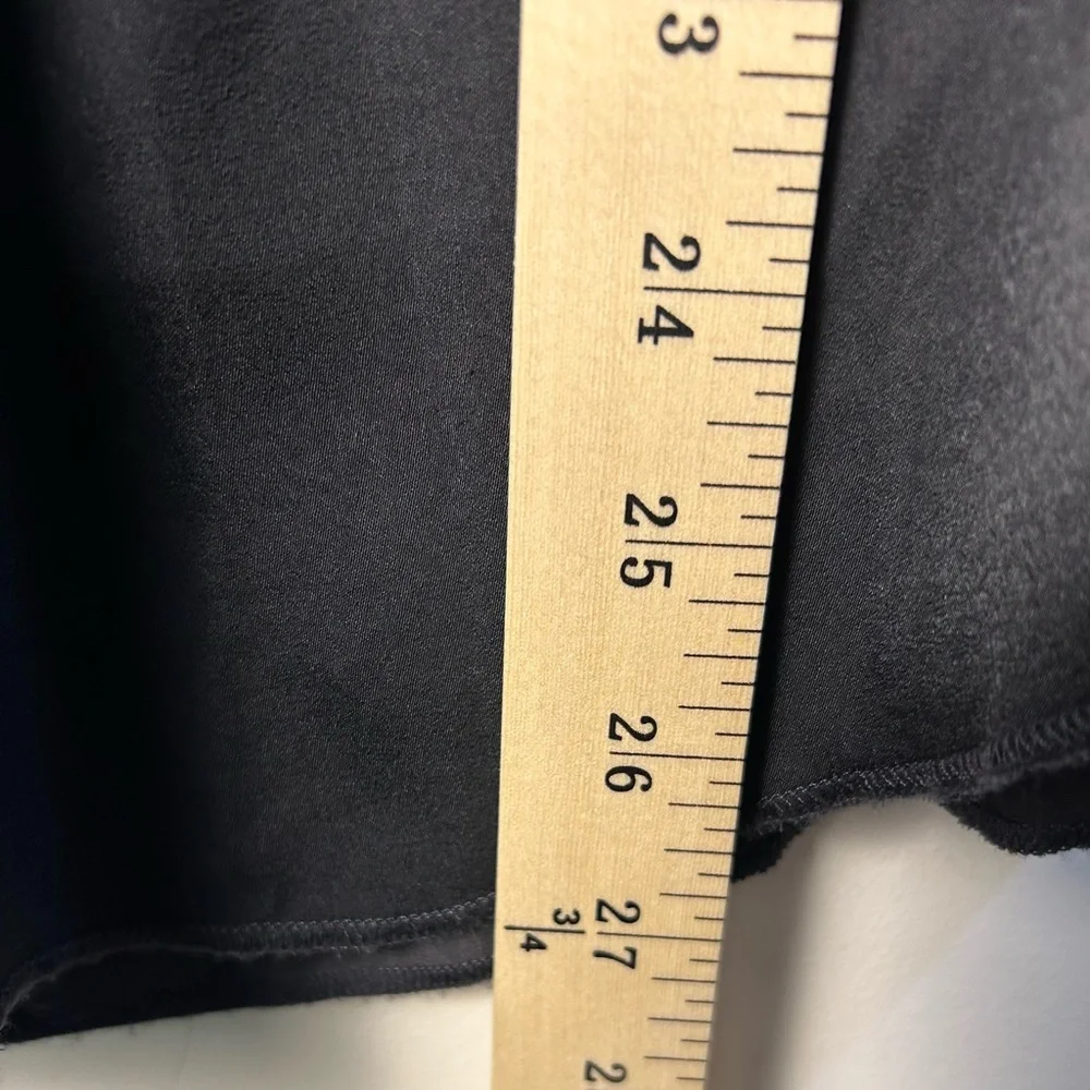 SHEBIRD The Stella Satin V Neck Shaper Blouse Size 7 Black Sleeveless Padded - Picture 5 of 6